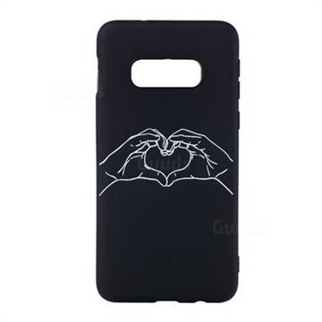 Heart Hand Stick Figure Matte Black TPU Phone Cover for Samsung Galaxy S10e(5.8 inch)