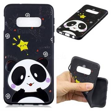 Cute Bear 3D Embossed Relief Black TPU Cell Phone Back Cover for Samsung Galaxy S10e (5.8 inch)
