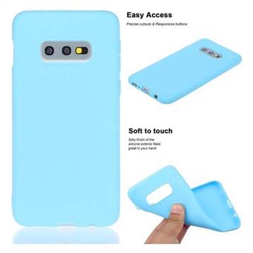 Soft Matte Silicone Phone Cover for Samsung Galaxy S10e (5.8 inch) - Sky Blue