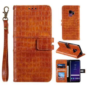 Luxury Crocodile Magnetic Leather Wallet Phone Case for Samsung Galaxy S9 - Brown