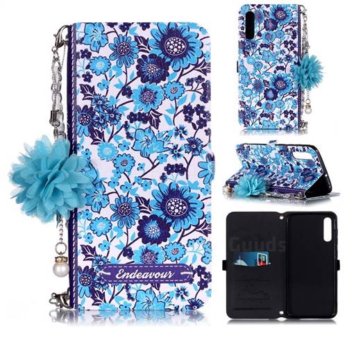 Blue-and-White Endeavour Florid Pearl Flower Pendant Metal Strap PU Leather Wallet Case for Samsung Galaxy A50