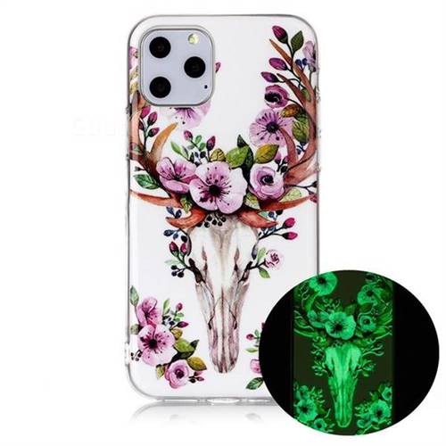 Sika Deer Noctilucent Soft TPU Back Cover for iPhone 11 (6.1 inch)